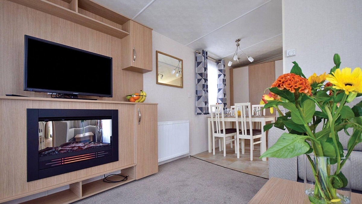 Hamble-le-Rice House | 2 bedroom accommodation in Hamble