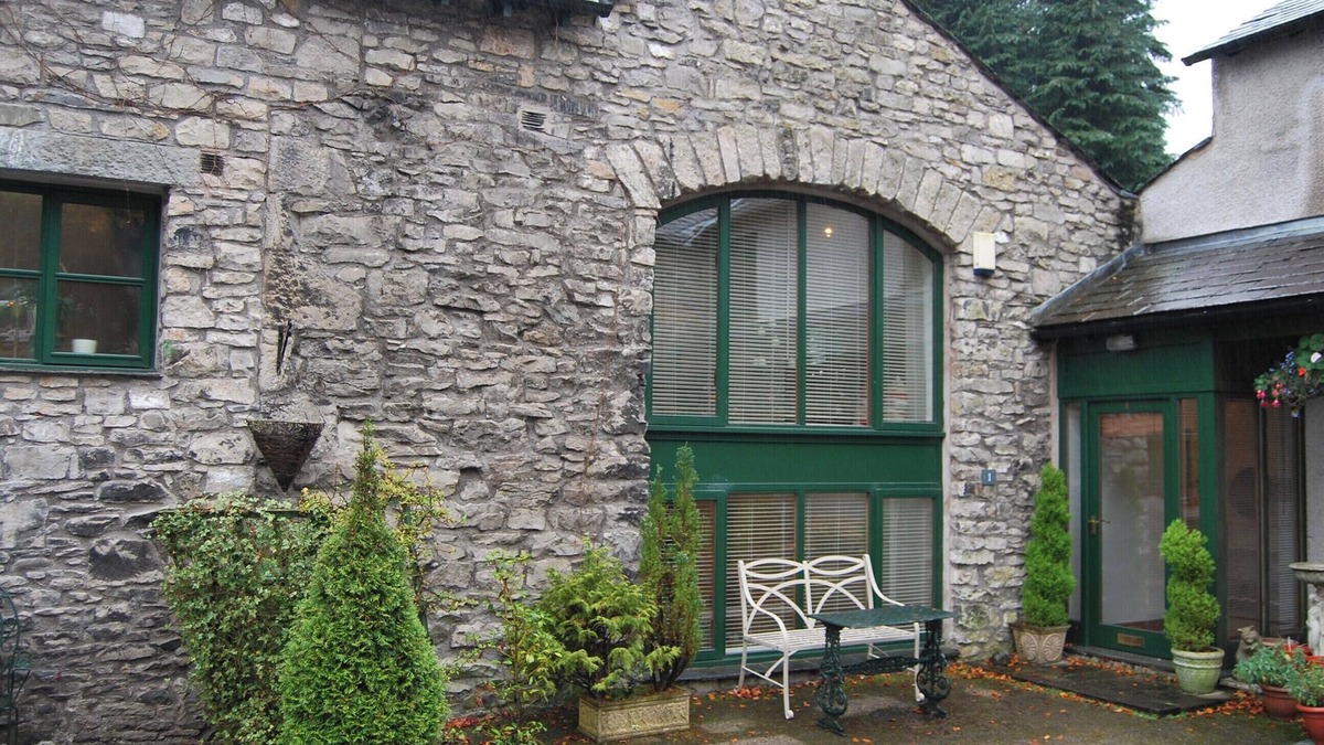 Kendal Cottage | 2 bedroom accommodation in Kendal