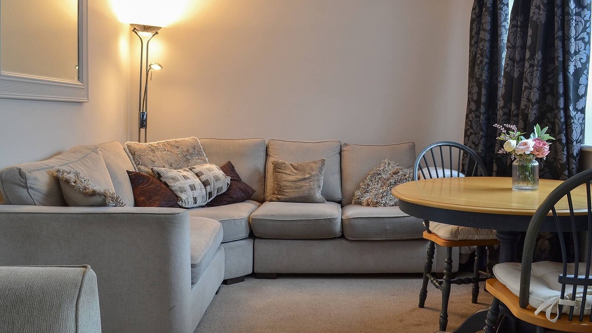 Ely Cottage | 2 bedroom accommodation in Ely
