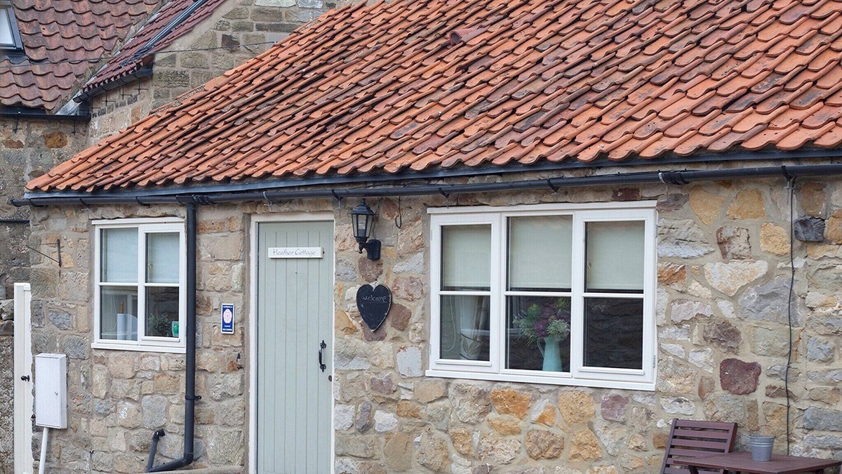 Hutton le Hole Cottage | 2 bedroom accommodation in Hutton-le-Hole, near Kirkbymoorside