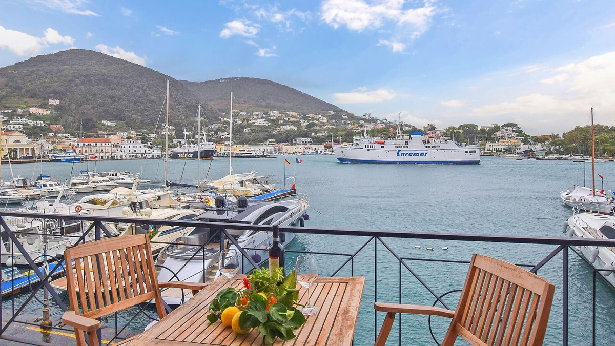 Ischia Porto Apartment | 2 bedroom amazing apartment in Ischia