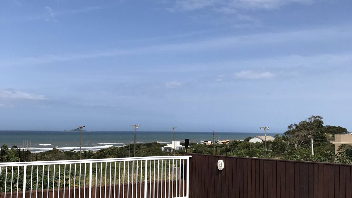 Vila Nova Apartment | 2-bedroom apartment 3 blocks from the beach with views from every room