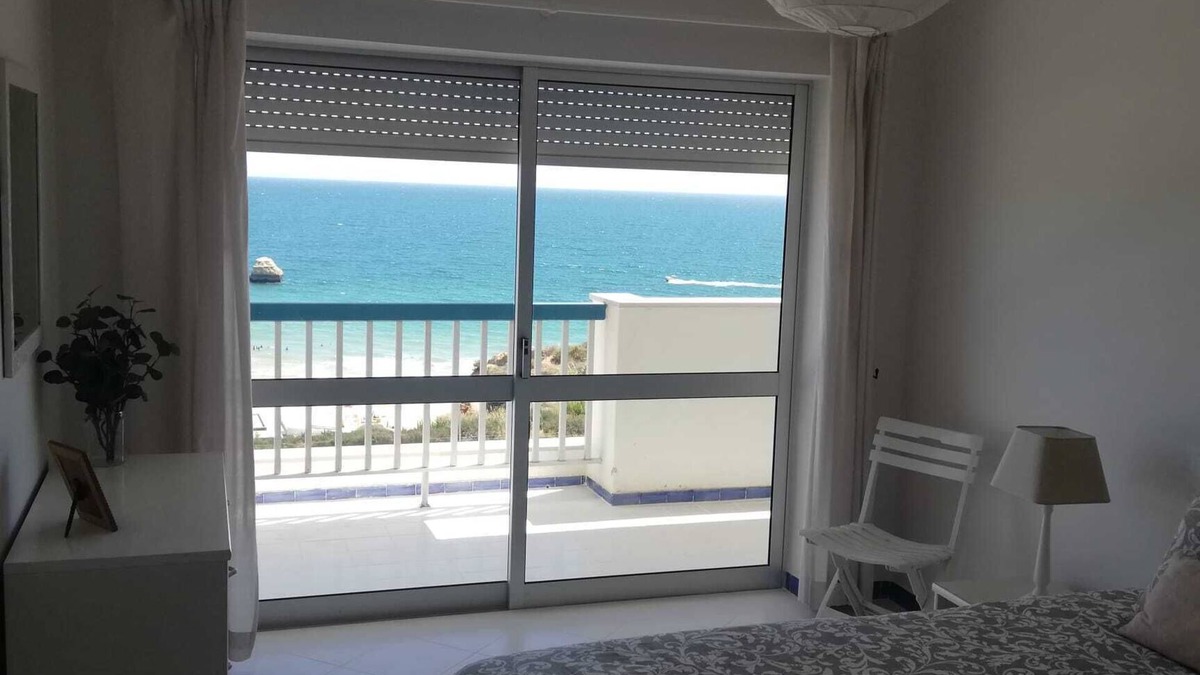 Praia da Rocha Apartment | 2 bedroom apartment 30 meters from beach, stunning views Praia da Rocha PORTIMAO