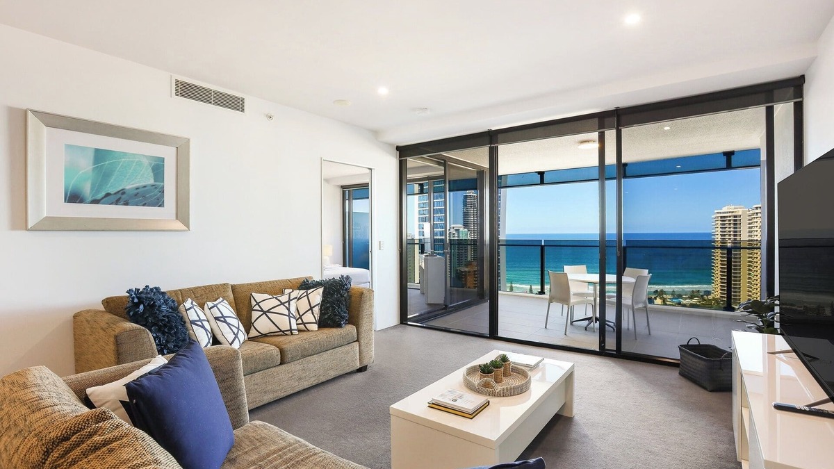 Surfers Paradise Apartment | 2 Bedroom Apartment 1243 Circle on Cavill -Ocean Views -Parking -WIFI- FOXTEL