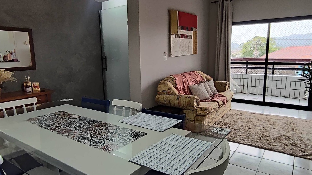 Mongagua Apartment | 2-bedroom apartment, beach block with garage