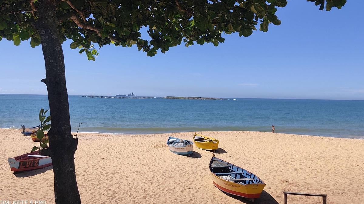 Praia de Itaparica House | 2-bedroom apartment with en-suite bathroom in Itaparica