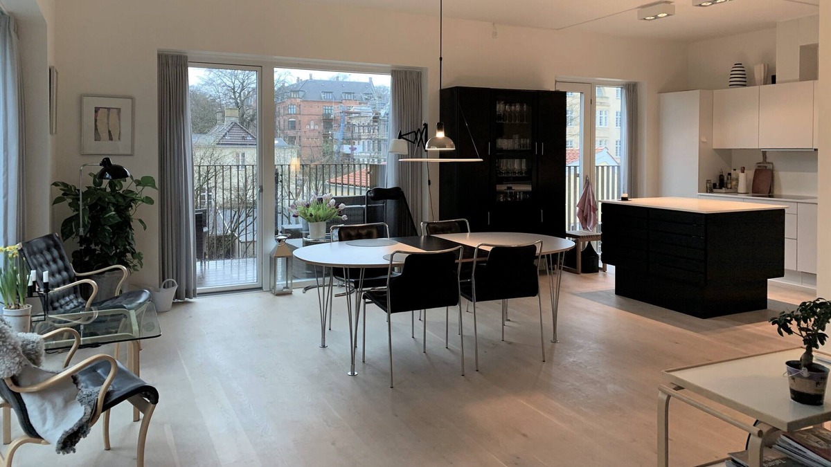 Frederiksberg C Apartment | 2 Bedroom Apartment Frederiksberg 1440-1