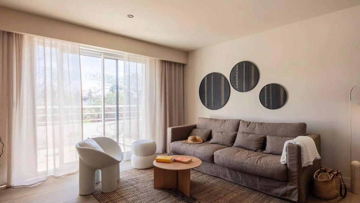 Baillargues Apartment | 2 Bedroom Apartment 4 People Garden View