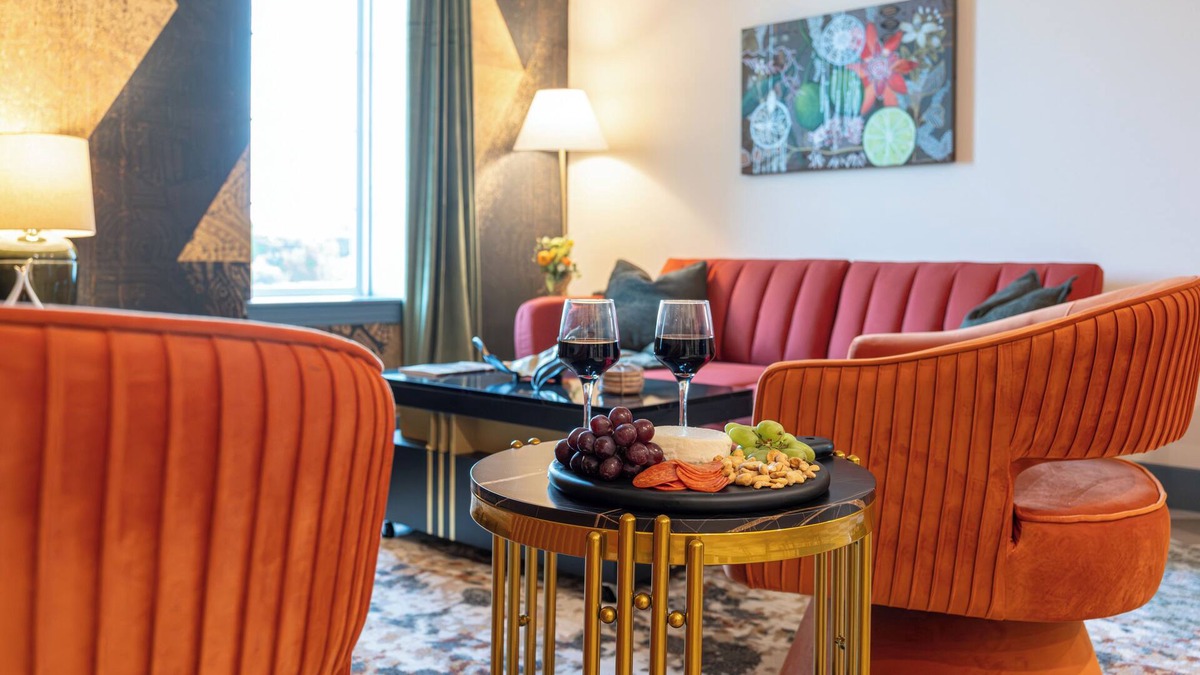 Downtown Apartment | 2 Bedroom Apartment in Downtown