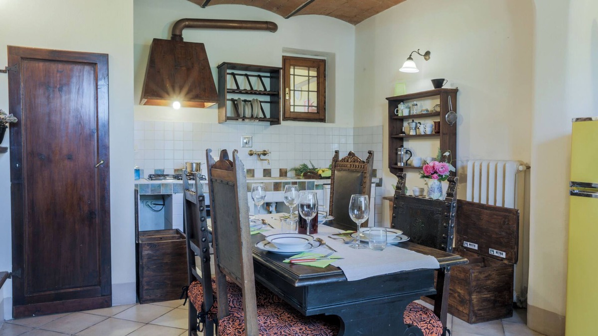 Lastra a Signa Apartment | 2 Bedroom Apartment in La Luna