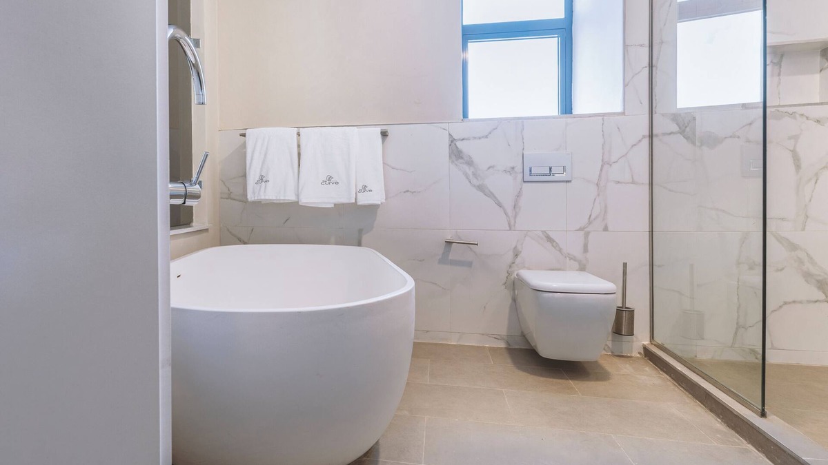 Nairobi West Apartment | 2-bedroom apartment in brilliant Nairobi with WiFi, fitness room