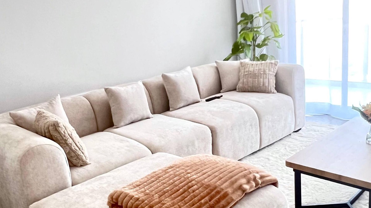 Syokimau House | 2-bedroom Apartment in Nairobi near JKIA Airport,facing National Park. Gym, Pool