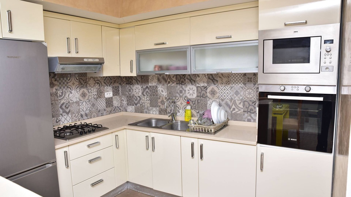 Sidi Dhrif Apartment | 2 Bedroom Apartment in Marsa