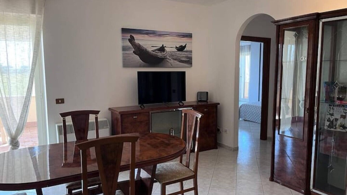 Isola Sacra Apartment | 2 Bedroom Apartment in Fiumicino