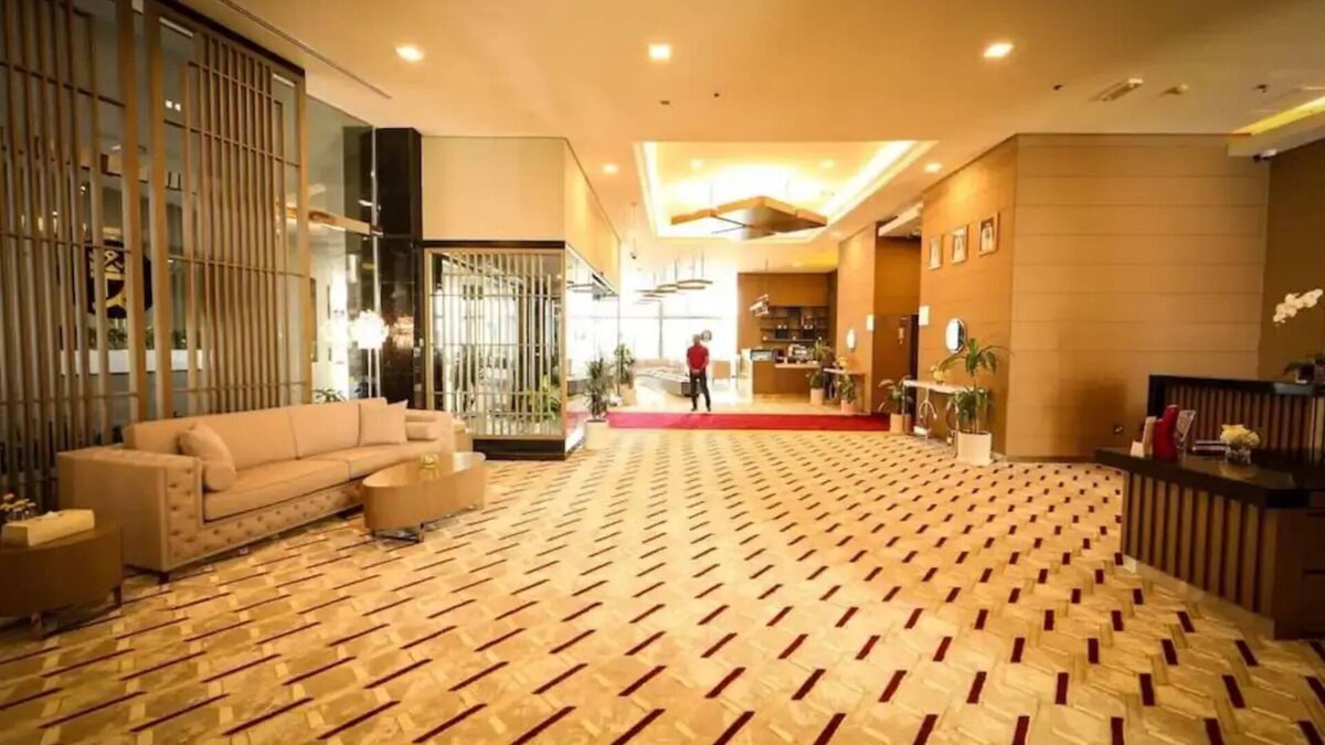 Deira Apartment | 2 Bedroom Apartment Near Airport