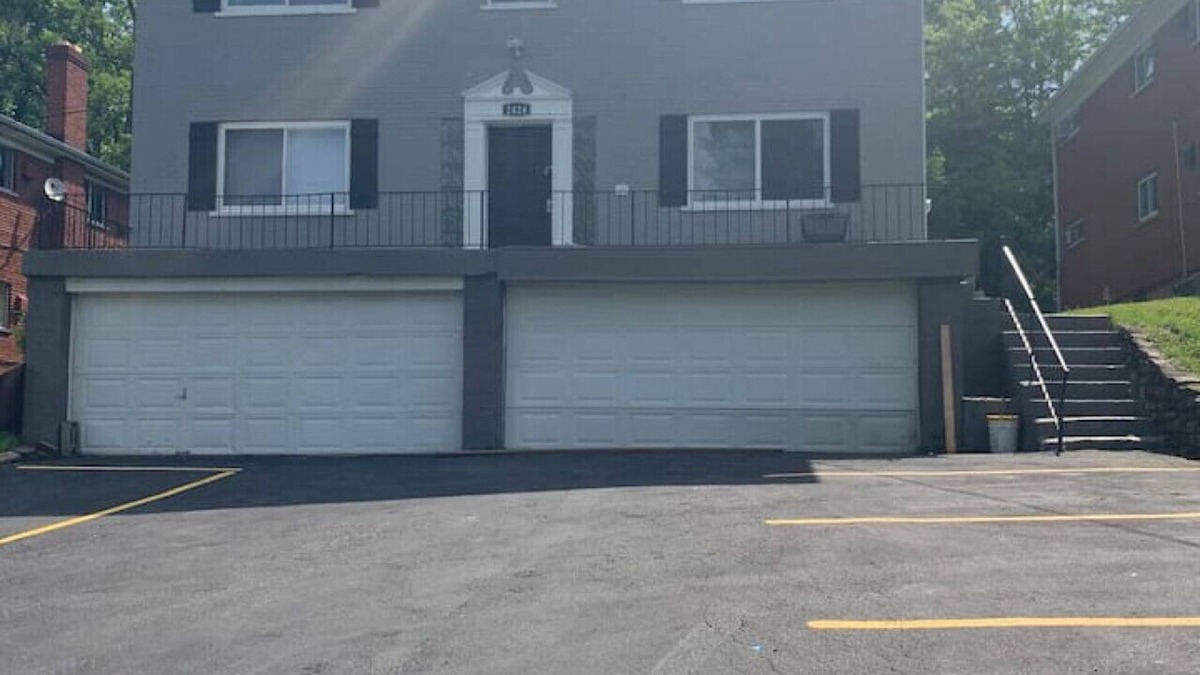 Reading Apartment | 2 bedroom apartment: Reading Urban Chic!