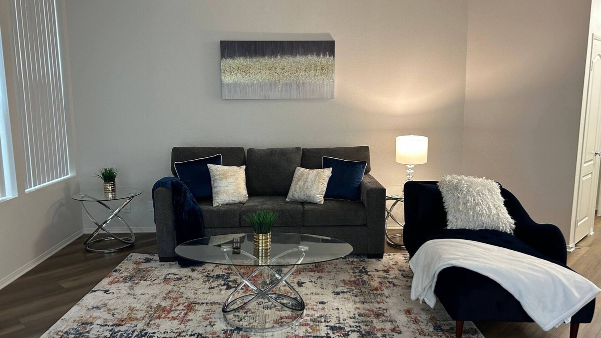 Mar Vista Apartment | 2 bedroom apartment Marina Del Rey, near Venice beach!