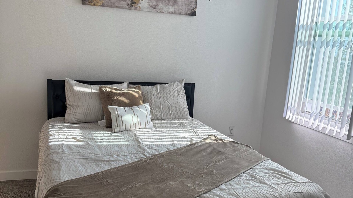 Farrelly Pond District Apartment | 2-bedroom apartment in peaceful San Leandro with AC, WiFi