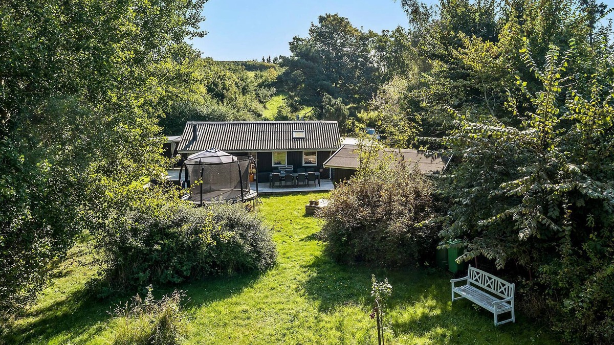 Faarevejle House | 2 bedroom awesome home in Fårevejle