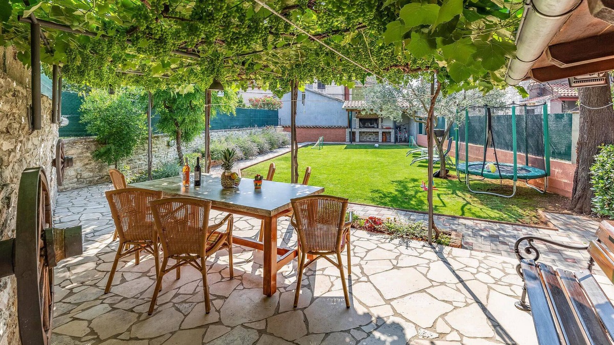 Kavran House | 2 bedroom awesome home in Kavran