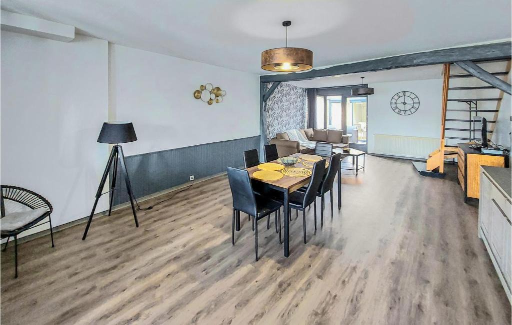 Gamaches House | 2 Bedroom Awesome Home In Gamaches