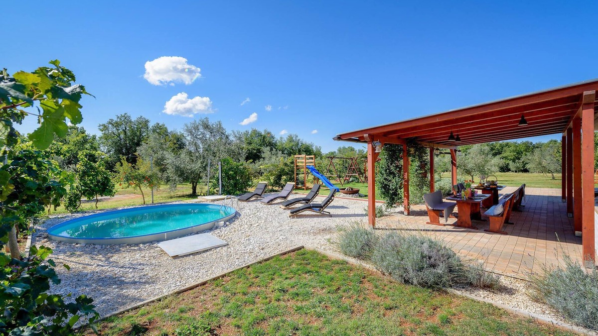 Valtura House | 2 bedroom awesome home in Pula