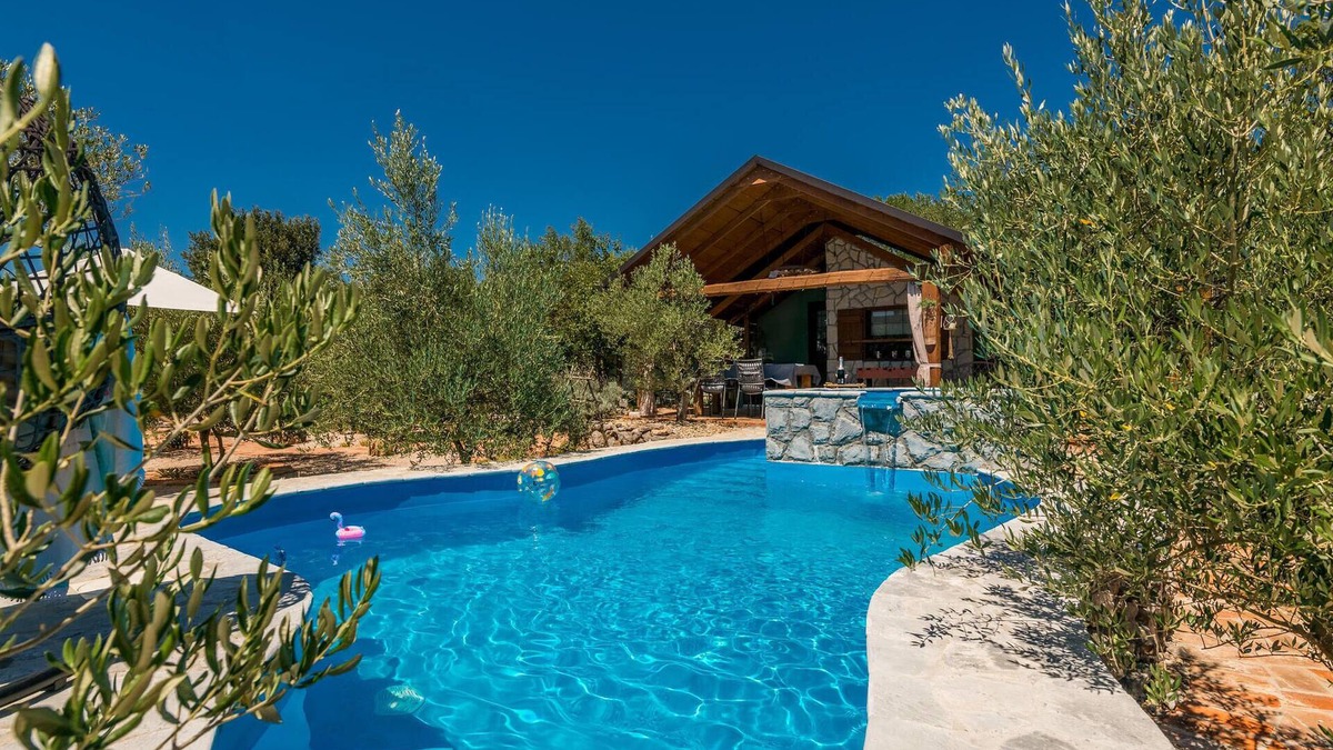 Punat House | 2 bedroom awesome home in Punat