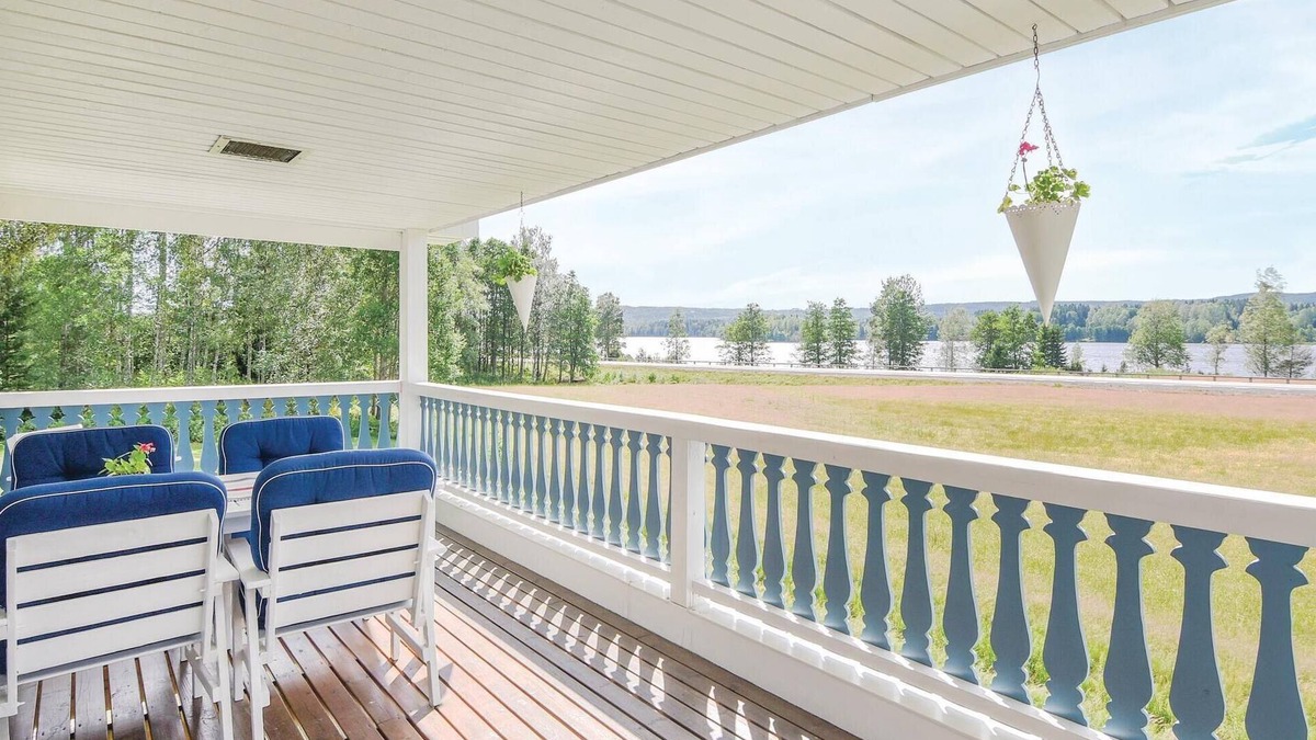 Svanskog House | 2 bedroom awesome home in Svanskog