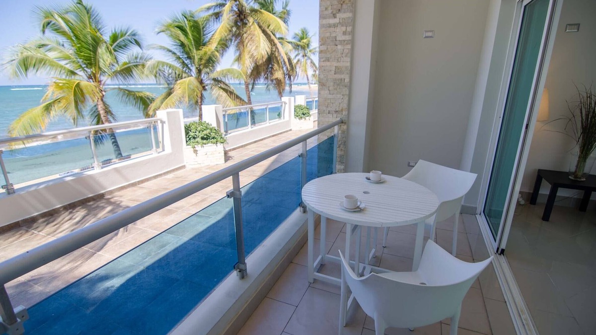 ProCab Apartment | 2 bedroom beachfront apartment