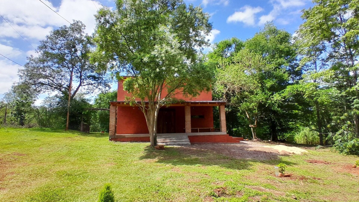 Puerto Iguazu Cabin | 2-bedroom cabin in brilliant Puerto Iguazú with WiFi, AC