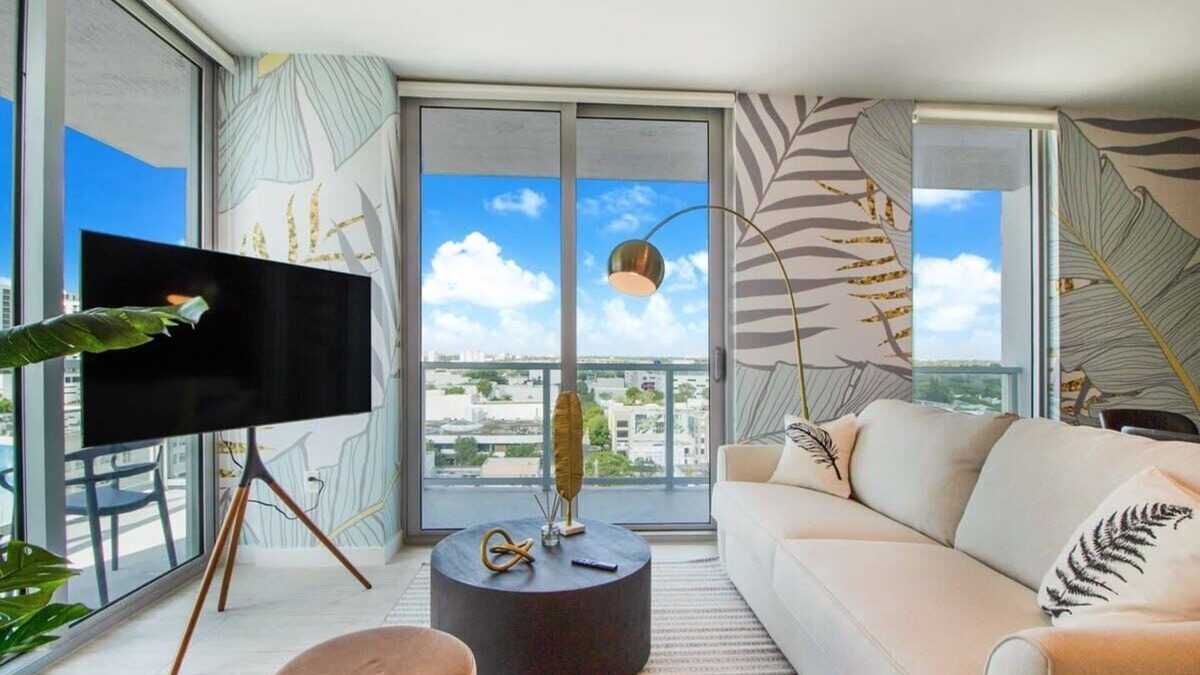 Northeast Miami Condo | 2 Bedroom -City View- Miami Design District - 1002
