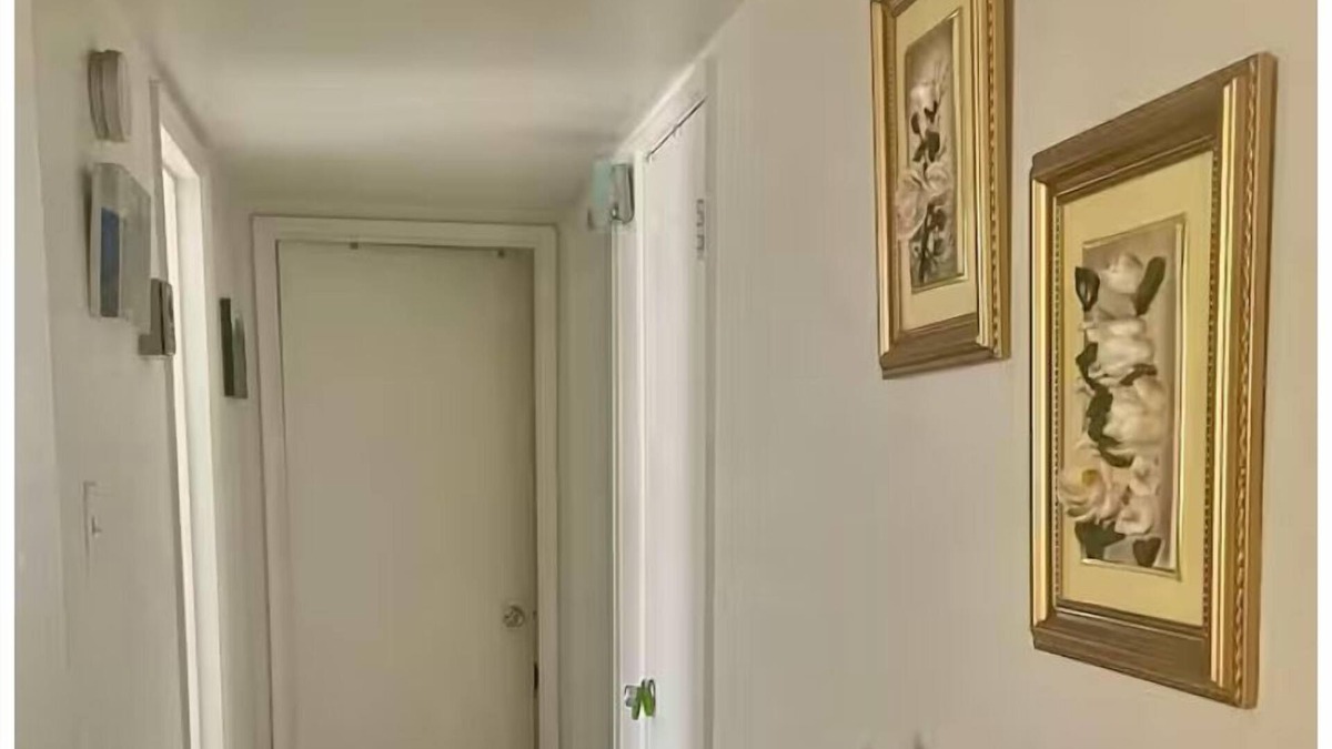 Encanto Condo | 2-bedroom condo in brilliant Phx walking distance to everywhere and lightrail