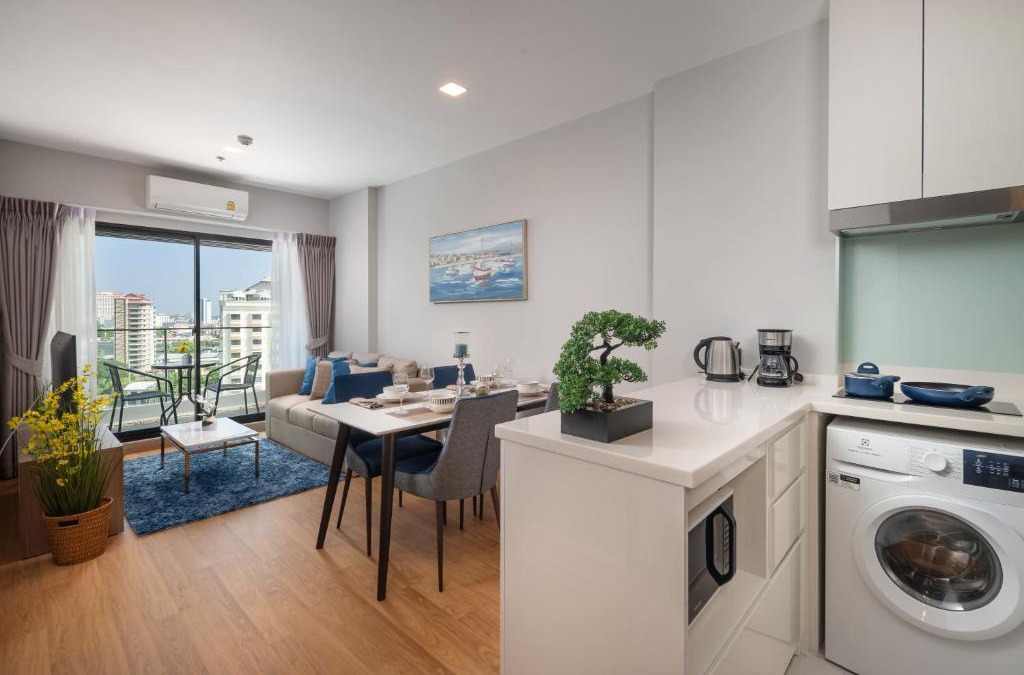 Chang Khlan Apartment | 2 Bedroom Condo in Central City