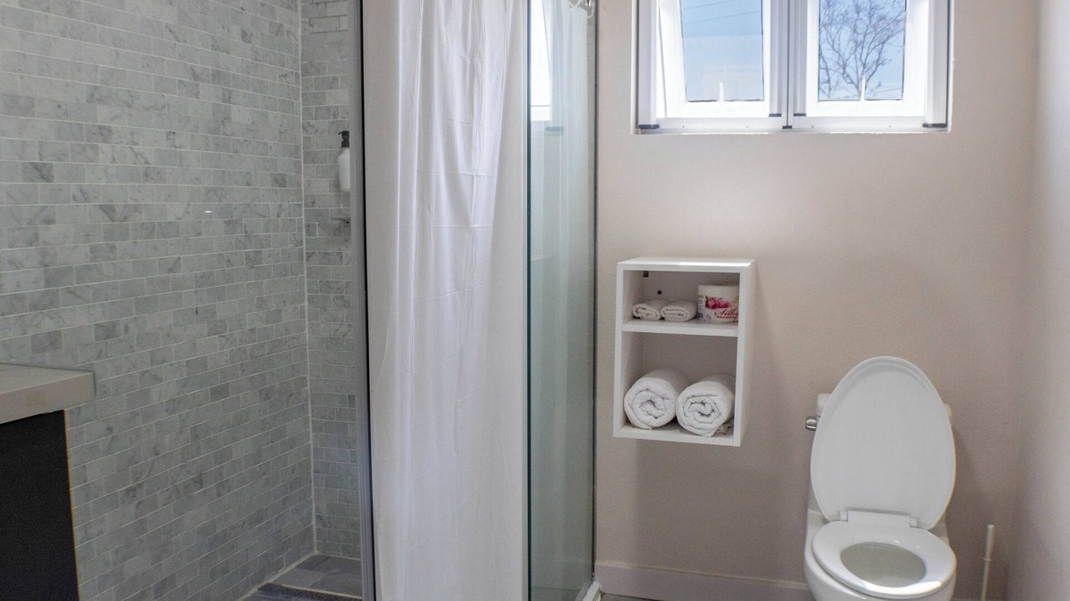 Piaye Condo | 2-bedroom condo in peaceful La Fargue with AC
