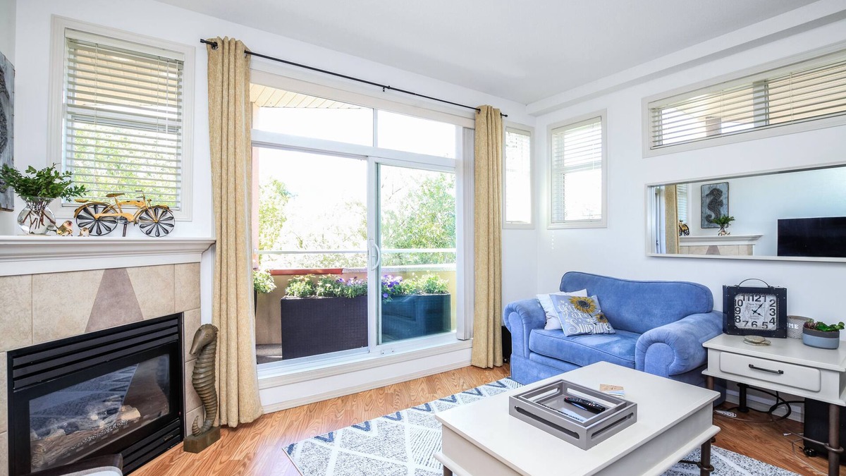 North End Condo | 2 Bedroom Condo Overlooking Nature Sanctuary