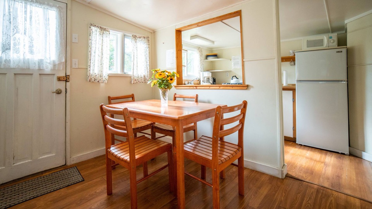 Gravenhurst Cabin | 2-Bedroom Cottage #5 - Lodgepole Pine
