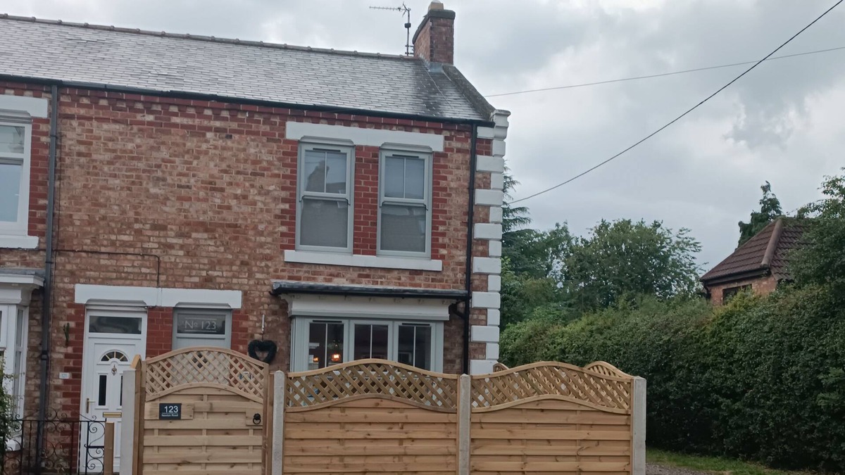 Great Ayton House | 2 bedroom cottage in Great Ayton near Roseberry Topping, North York Moors, Coast