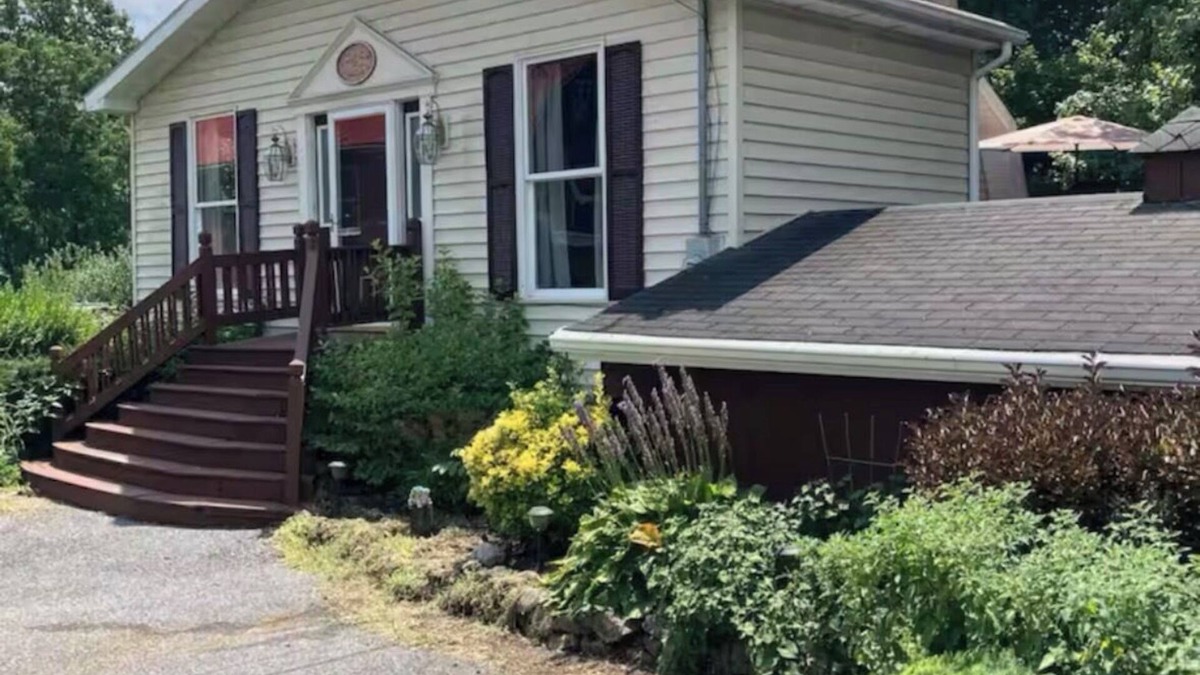 Bowers Cottage | 2 Bedroom Cottage
