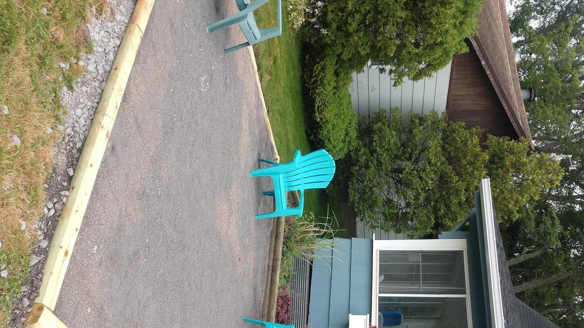 Hilton Cottage | 2 bedroom Cottage & Waterfront