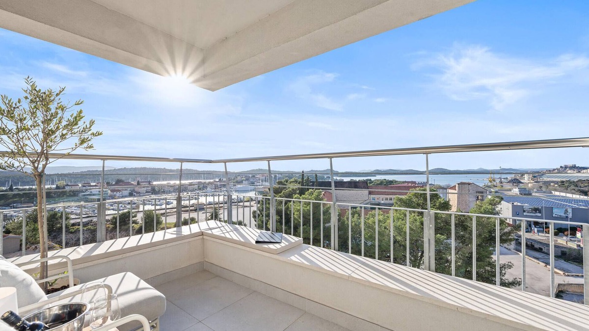 Sibenik Apartment | 2 bedroom cozy apartment in Sibenik