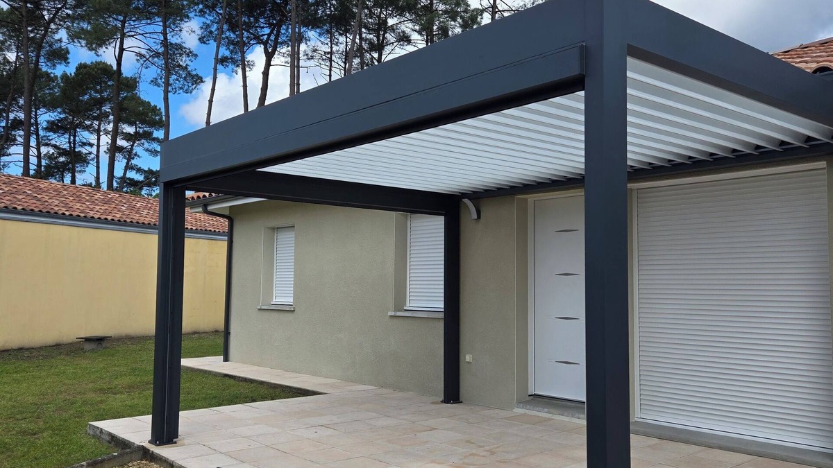 Linxe House | 2 Bedroom Detached House Linxe Close to Amenities and Ocean