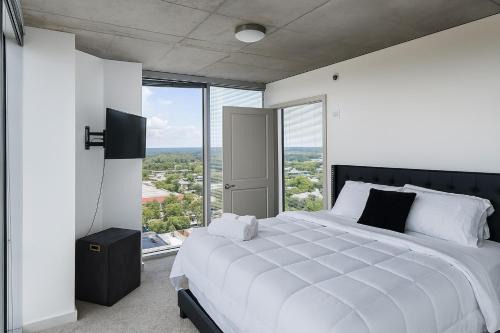 Downtown Apartment | 2 bedroom downtown highrise