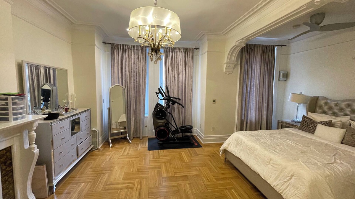 McGinley Square Apartment | 2-bedroom duplex in excellent Jersey City with AC, fitness room, parking