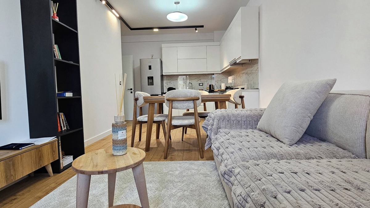Tirana Apartment | 2 Bedroom full kitchen apartment with dedicated parking