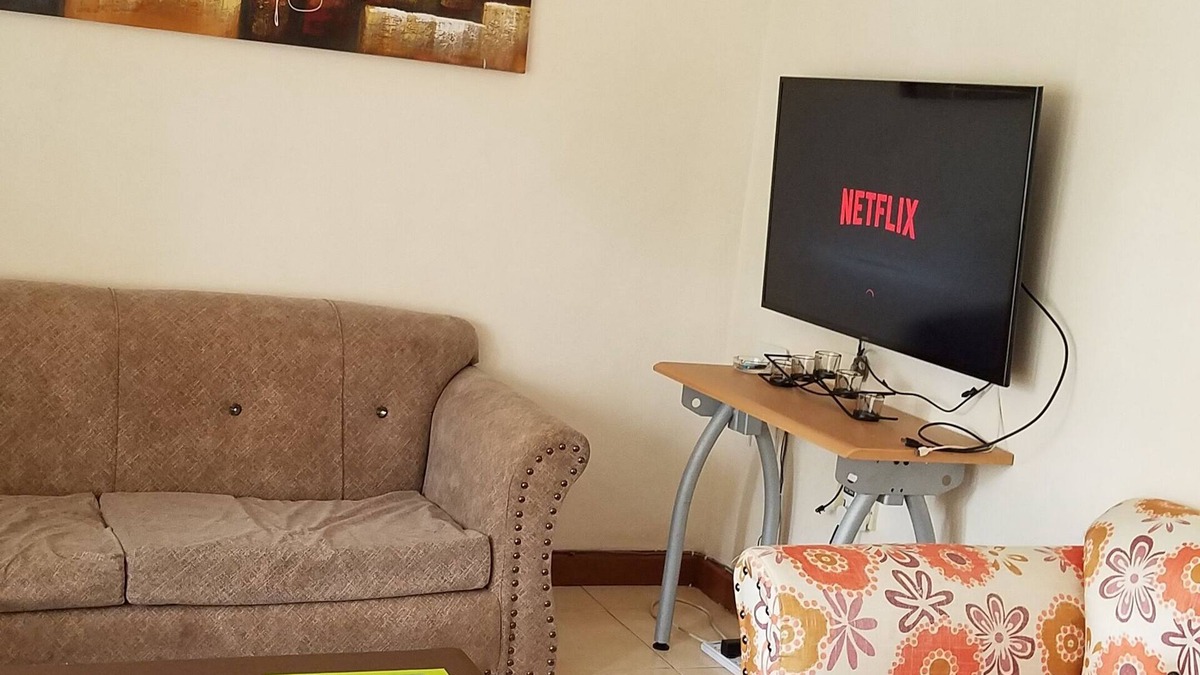 Parklands Apartment | 2 Bedroom Furnished house,westlands school lane area