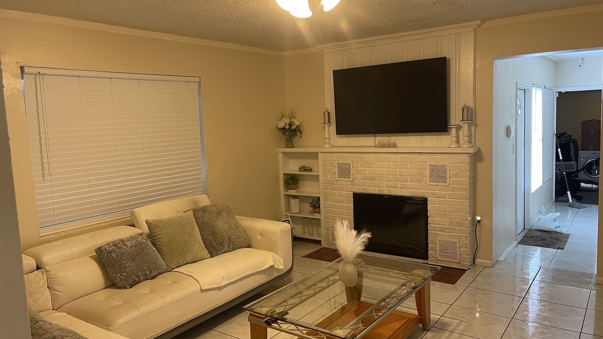 Fort Pierce North House | 2 Bedroom House, Ideal for a Family