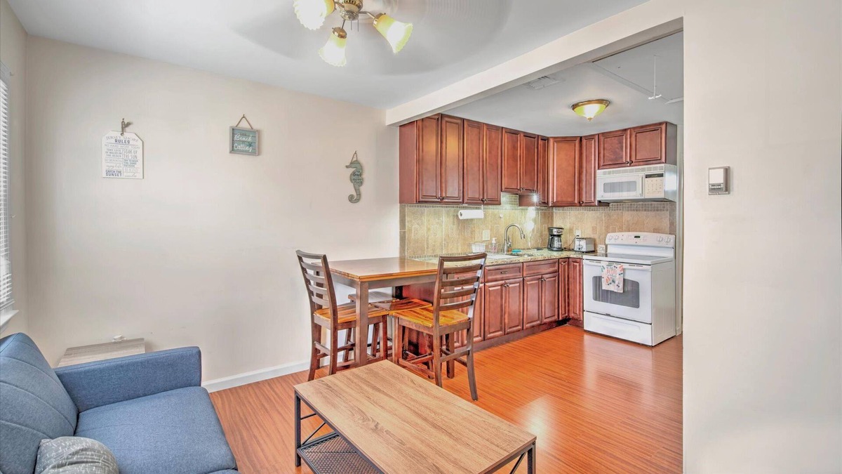 Ortley Beach Cottage | 2 Bedroom in Family Friendly Seaside Park