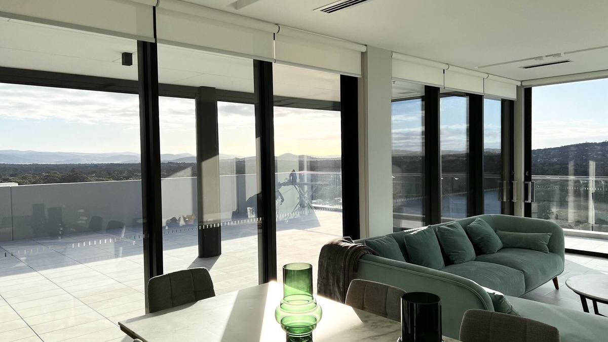 Belconnen Apartment | 2 Bedroom luxurious penthouse with uninterrupted lake views