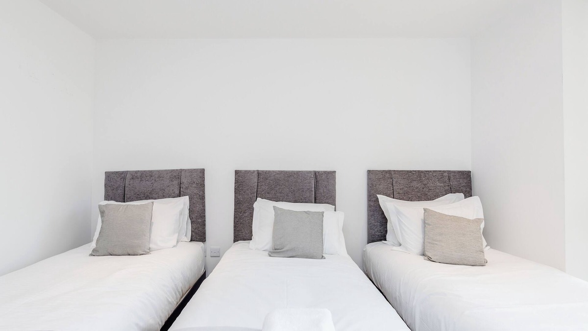 Docklands Apartment | 2-Bedroom Luxury Apartments near Excel London