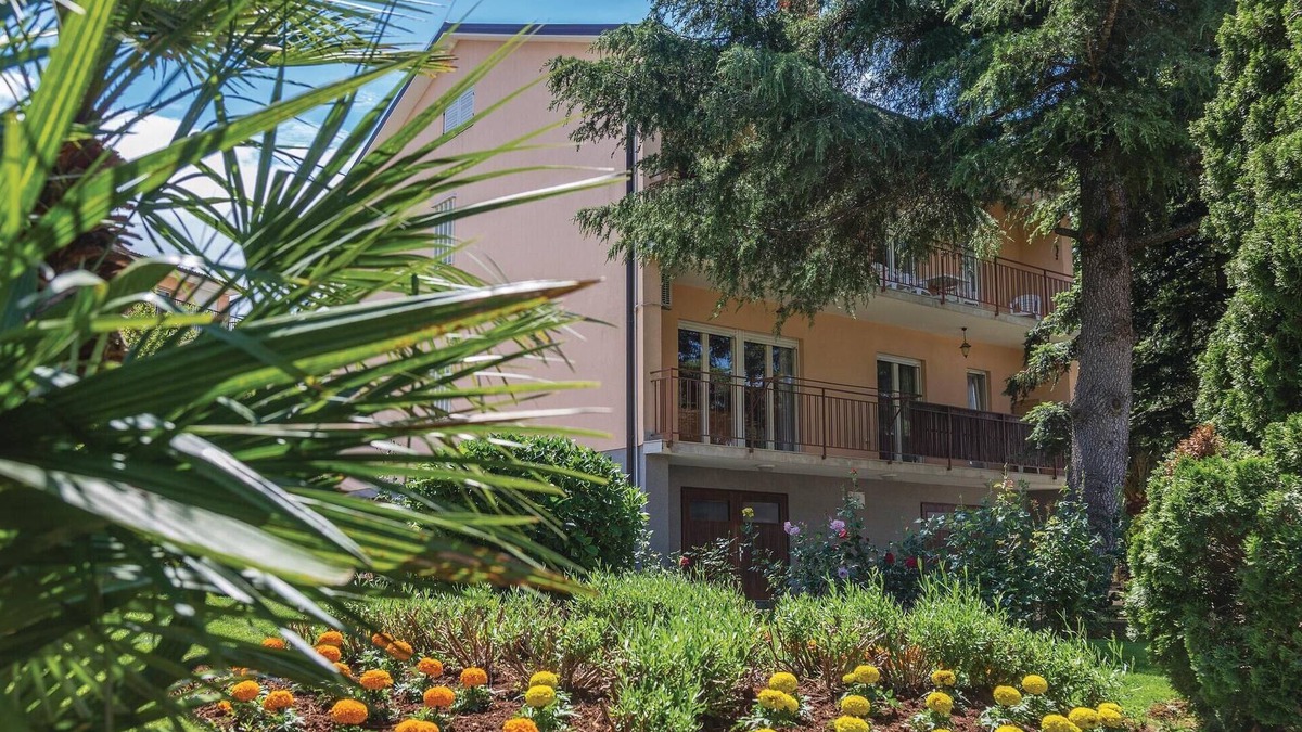 Valdebek Apartment | 2 bedroom nice apartment in Pula